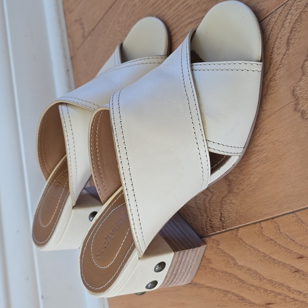 See By Chloe sz 7 Tina Criss Cross Slide Mule